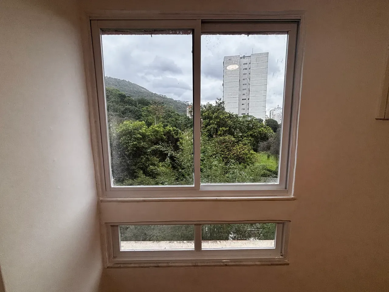 Mountain view in a 2-bedroom apartment, 60 m² — photo 2
