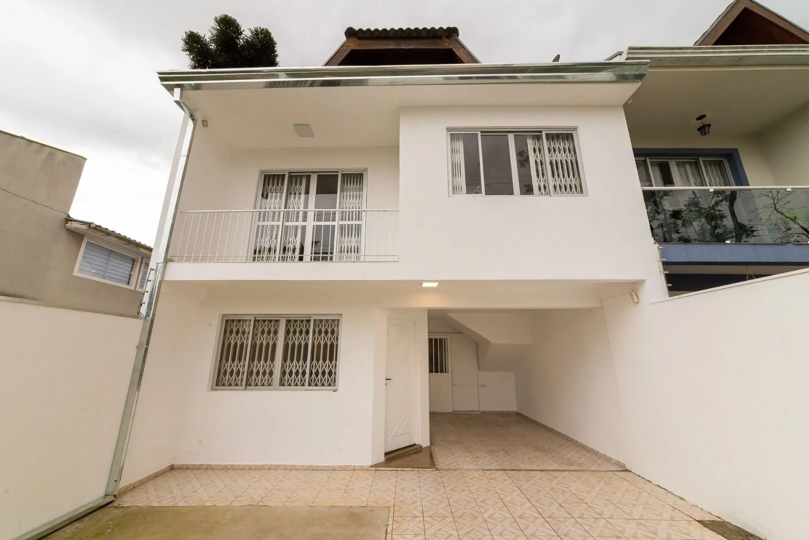 House, 170 m², with a jacuzzi — photo 18