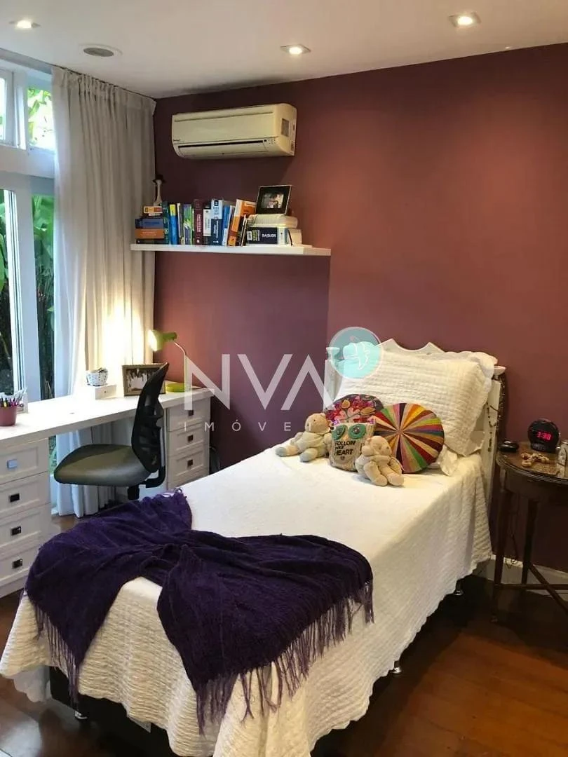 Furnished 1290 m² house with 5 bedrooms and 4 parking — photo 4