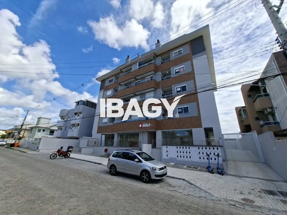 94 m² apartment with 3 bedrooms, 1 suite — photo 3