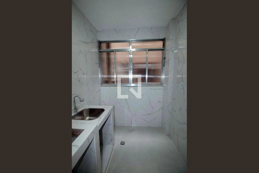2-bedroom 70 m² apartment with a gas stove — photo 25
