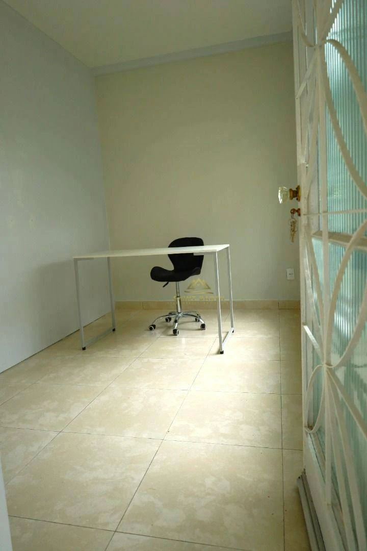 Дом без мебели: 3 спальни, 4 ванные, участок 432 м² — photo 14