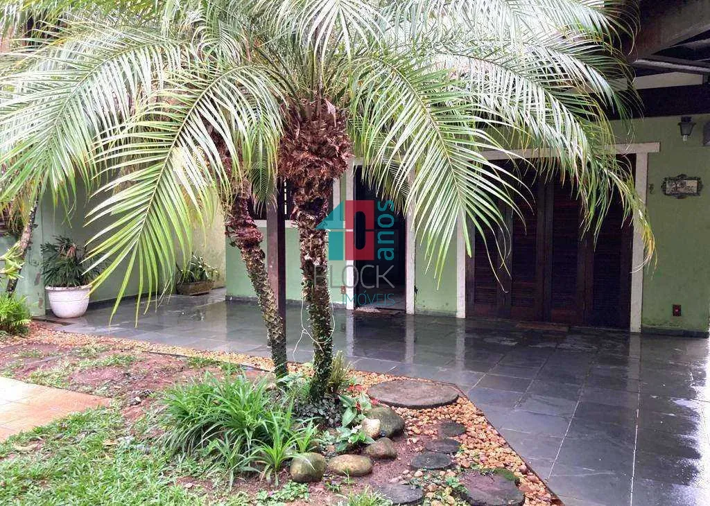 Casa de condomínio com 4 quartos e varanda com churrasqueira — photo 40