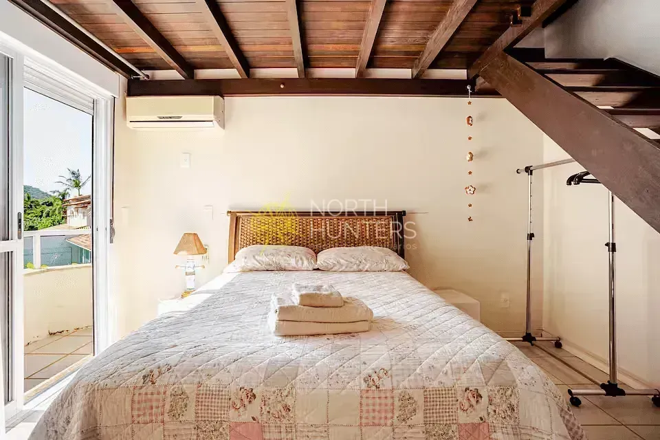 Casa amueblada con 3 dormitorios y 2 suites, 400 m² — photo 31