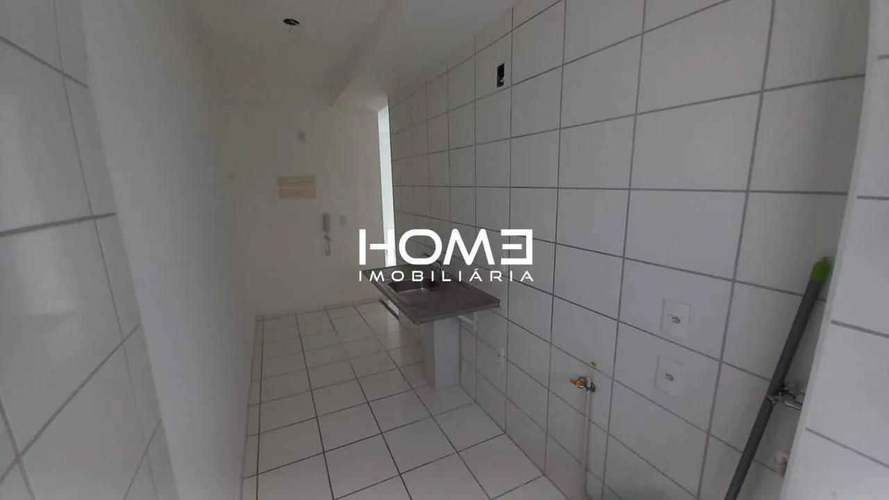 2-bedroom apartment with a mountain view — photo 2