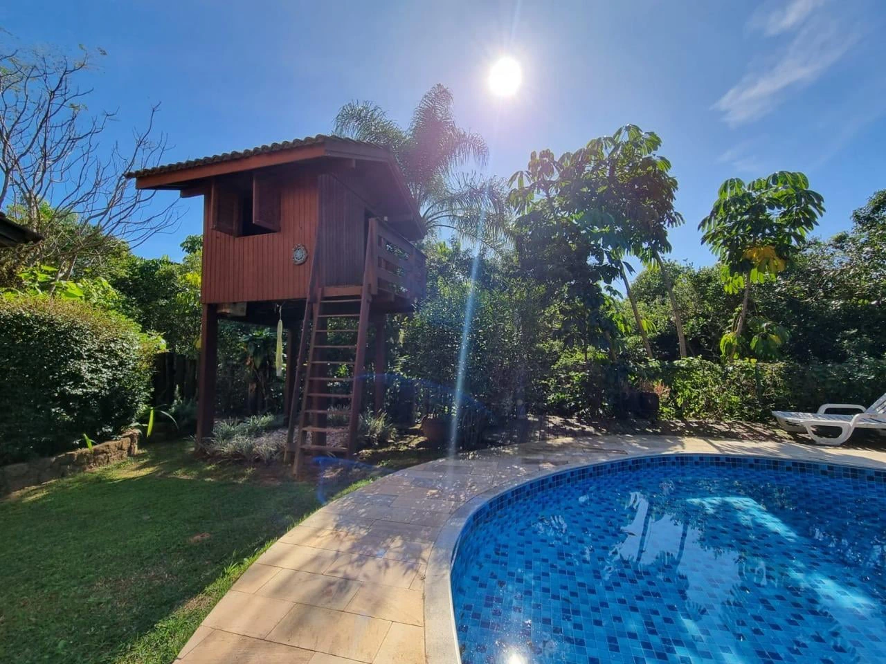 Casa de 244 m² con piscina privada y bañera — photo 10