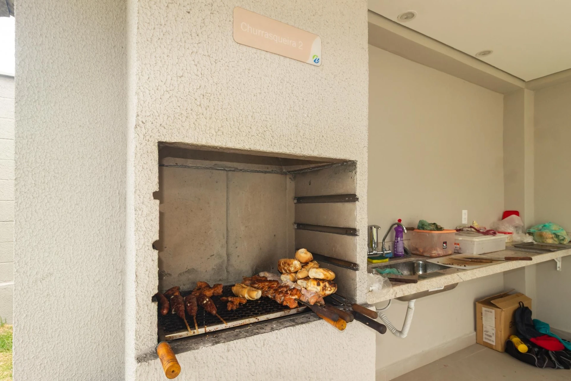 Apartamento de 2 quartos em condomínio com piscina — photo 45