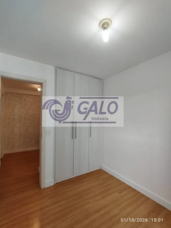 2-bedroom apartment with a glass-enclosed balcony — photo 15