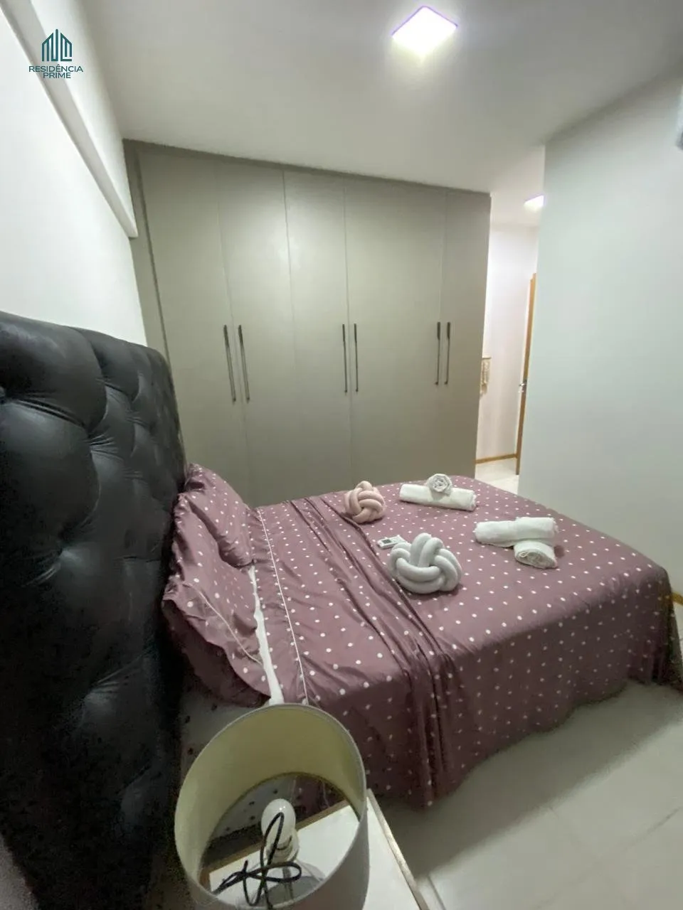 Furnished 3-bedroom apartment with 3 bathrooms — photo 6