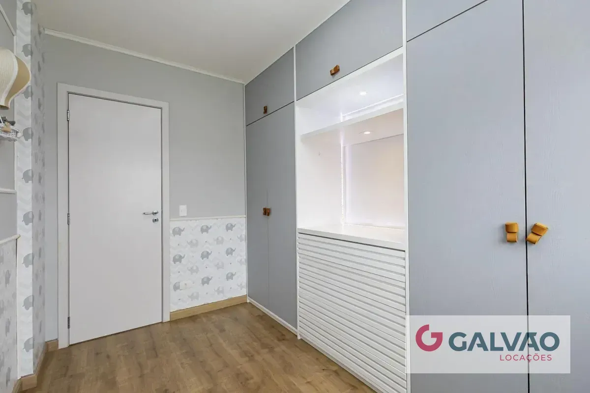 66 m² apartment with a washing machine and a walk-in closet — photo 18