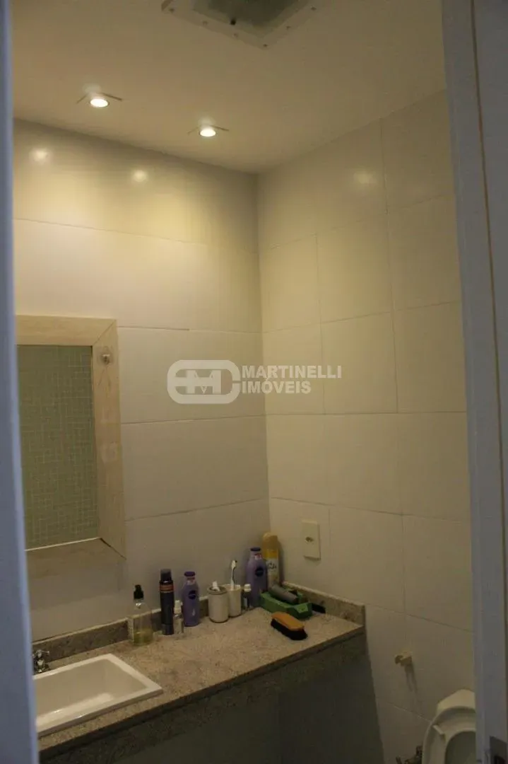 Furnished apartment with 4 bedrooms and a glass balcony — photo 30