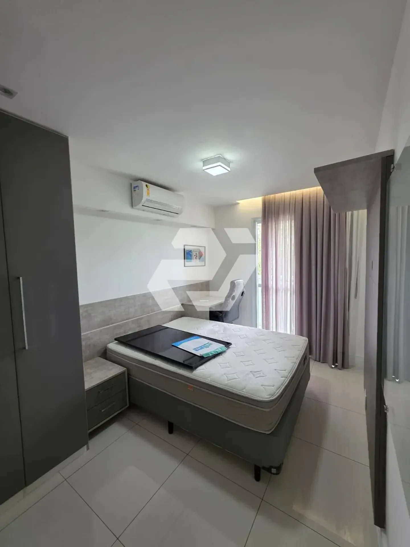 3-bedroom apartment with a private pool — photo 16