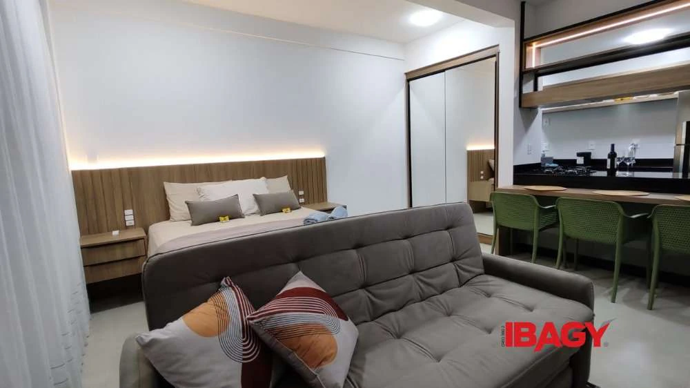 Студія 48 м²: 1 спальня, 1 ванна і місце паркування — photo 4