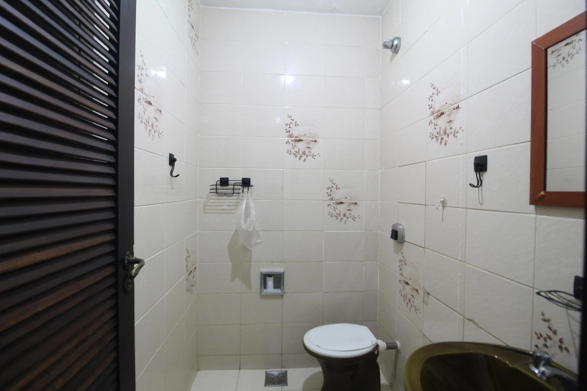 4-bedroom house with a bathtub in Rio de Janeiro — photo 41