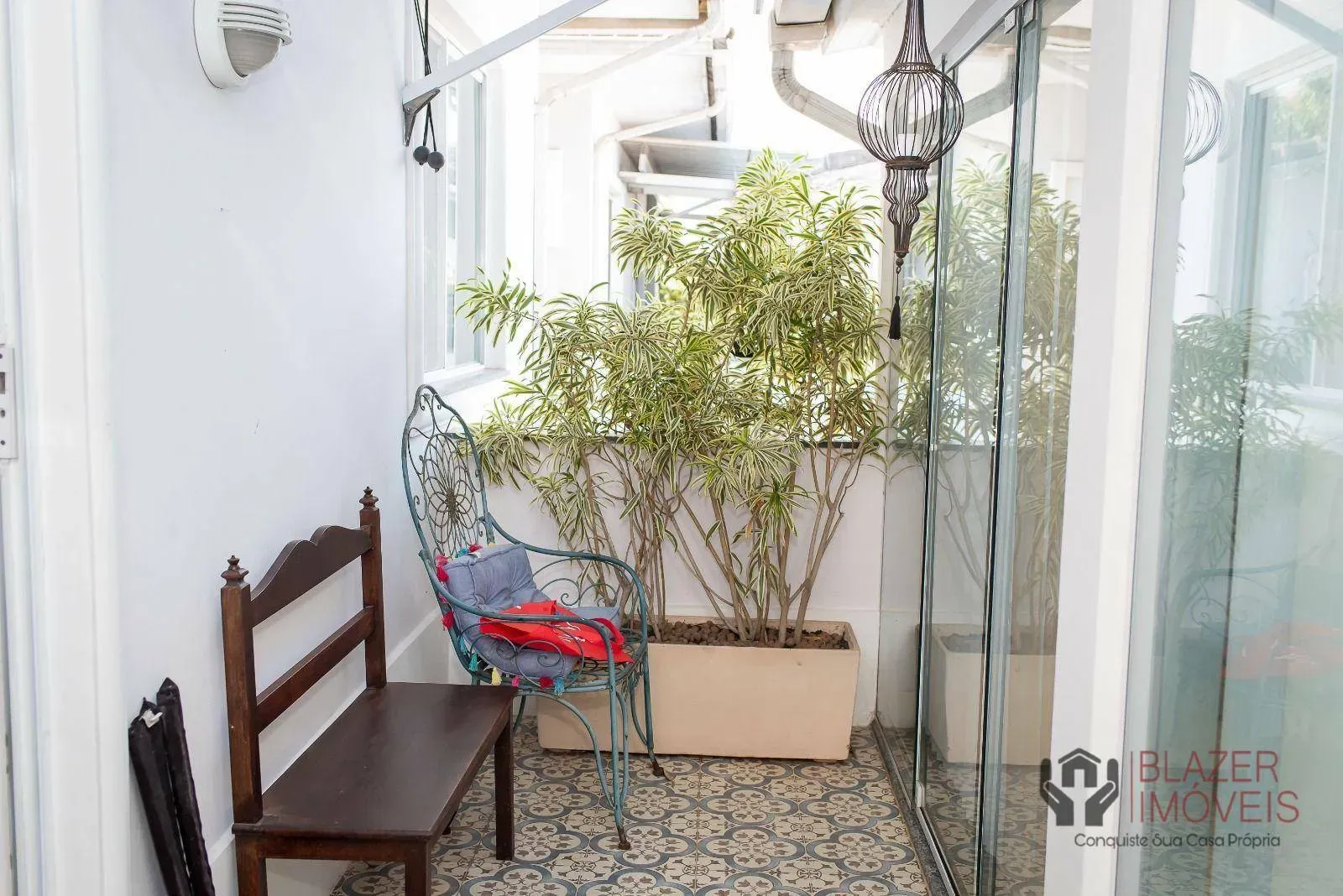 Furnished 4-bedroom house with 354 m² and 5 baths — photo 26