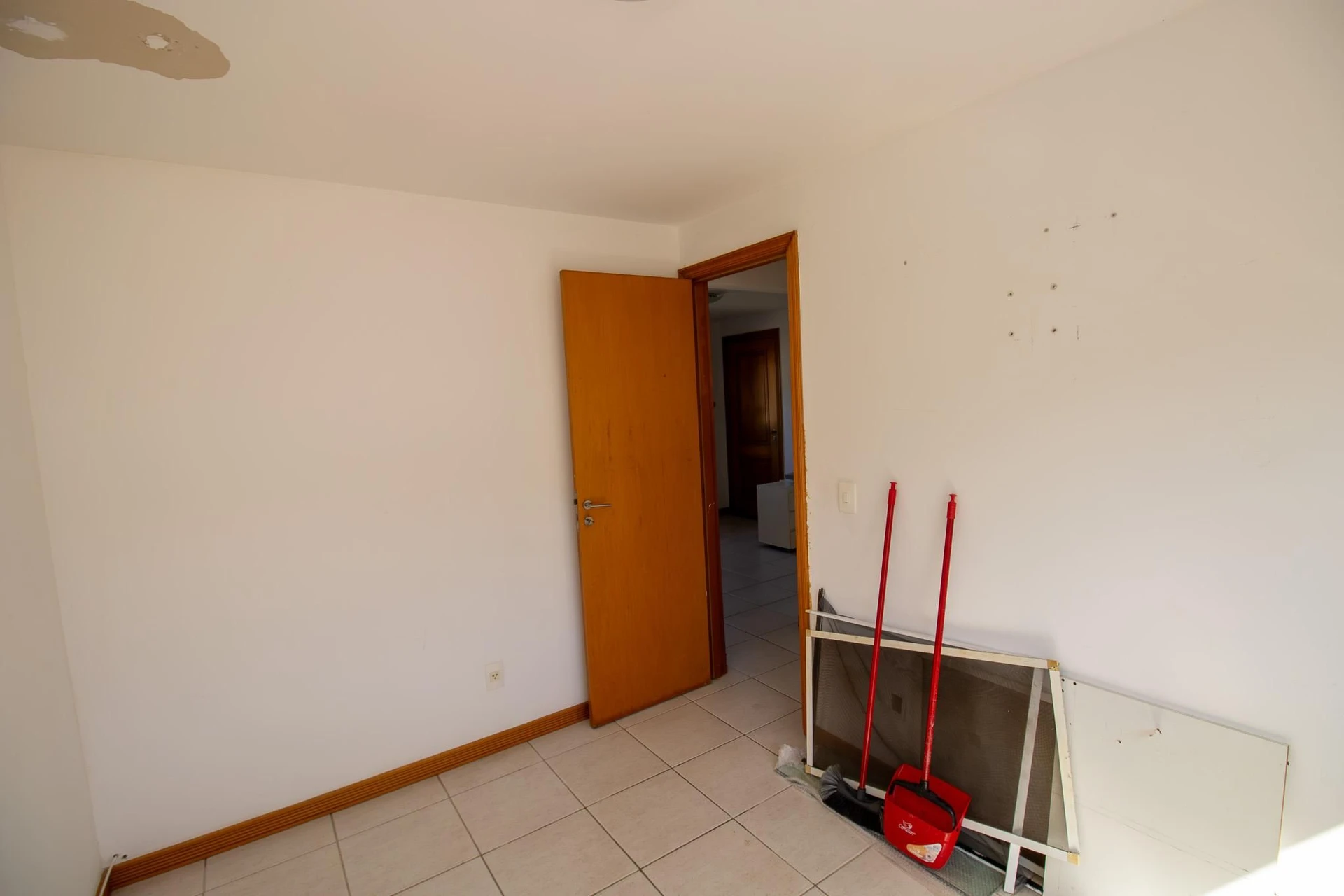 Furnished house with 2 bedrooms and 1 en-suite — photo 22