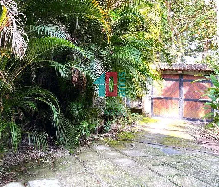 Casa mobiliada com 4 quartos e 5 banheiros — photo 5