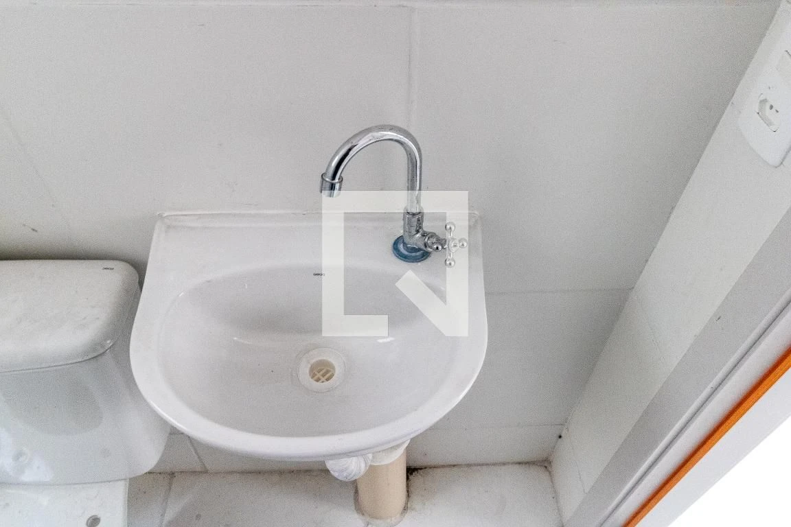 Unfurnished 2-bedroom apartment with 1 parking space — photo 25
