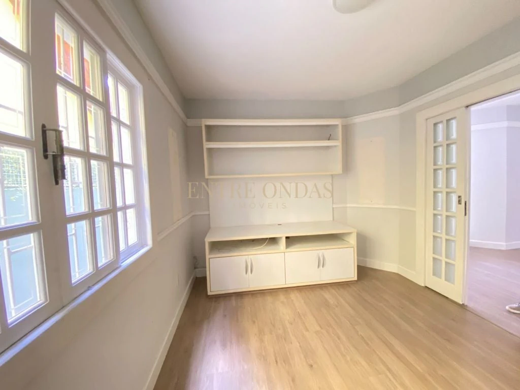 Home office in a 3-bedroom house, 170 m² — photo 20