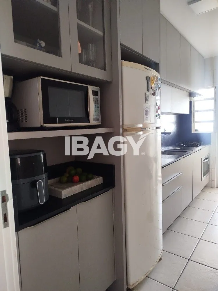 Furnished 3-bedroom apartment with 126 m² — photo 7
