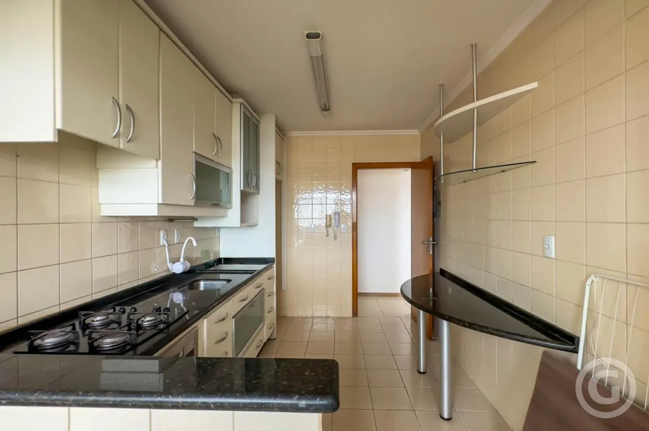 Квартира 105 м² с 3 спальнями и 1 крытым местом — photo 14