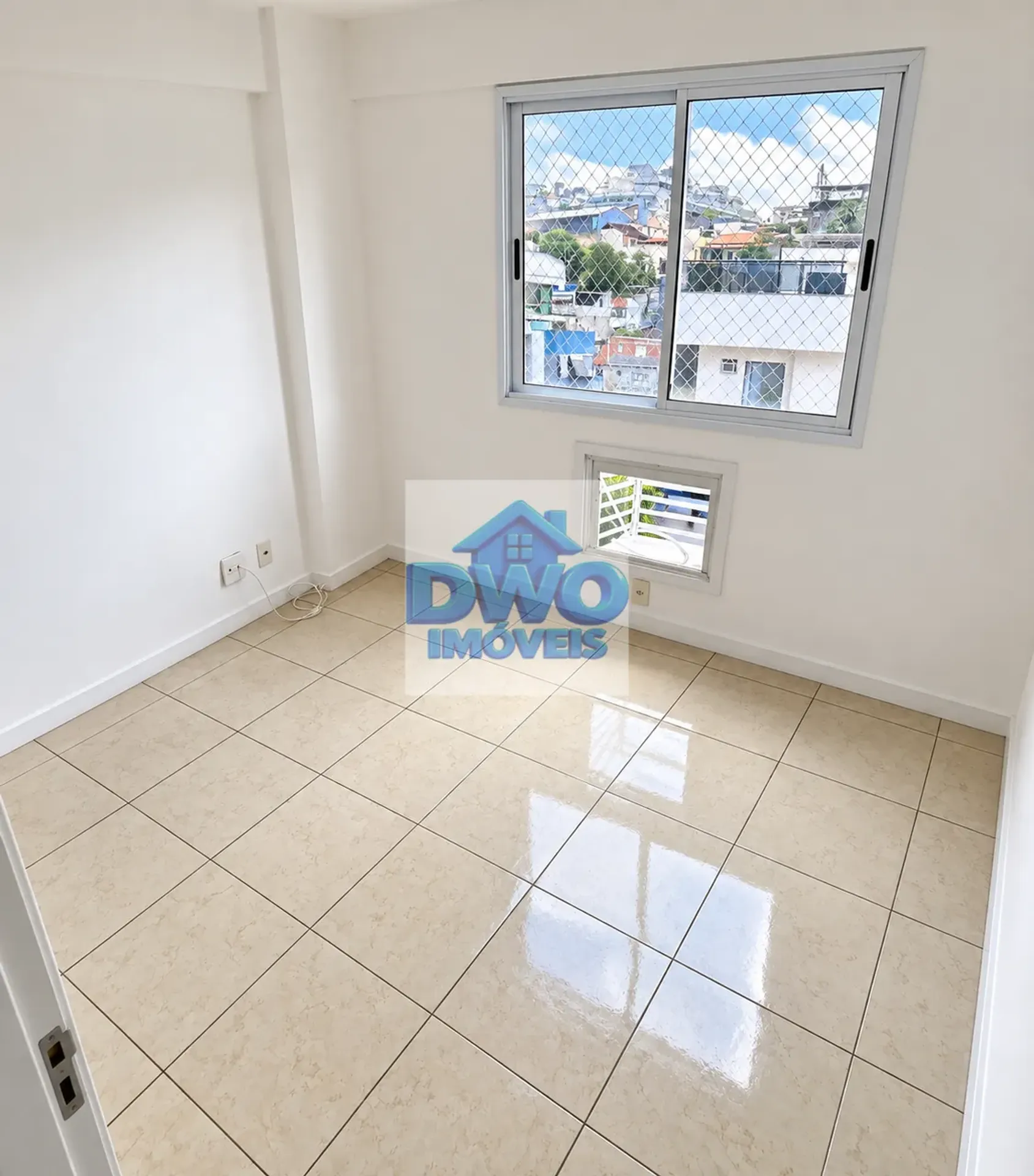 3-bedroom apartment in a building with a sauna — photo 4