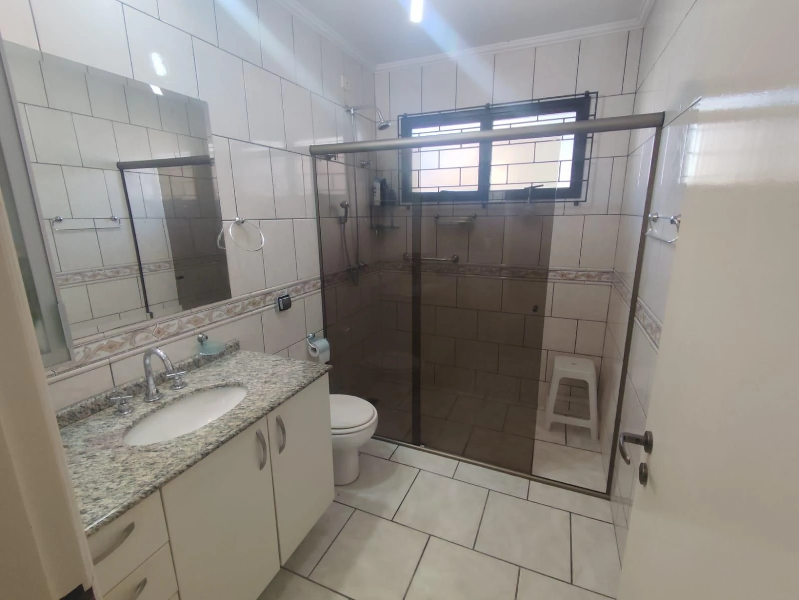 Стиральная машина и 2 спальни: квартира 45 м² — photo 7