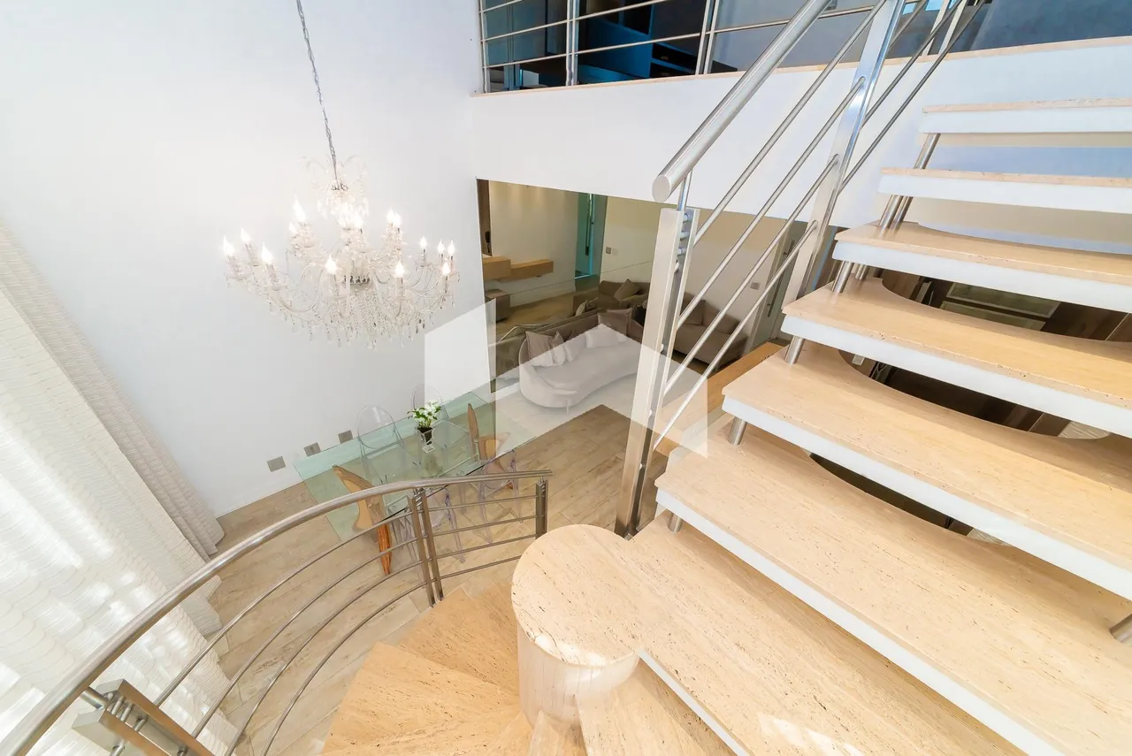 Apartamento sin amueblar de 112 m² con cocina abierta — photo 18