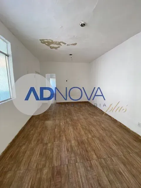 House with 5 bedrooms, 3 bathrooms and separate kitchen — photo 13