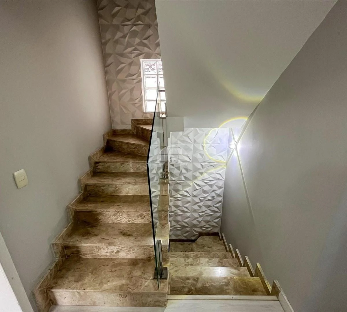 Мебльований будинок із окремою кухнею та 3 спальнями — photo 47