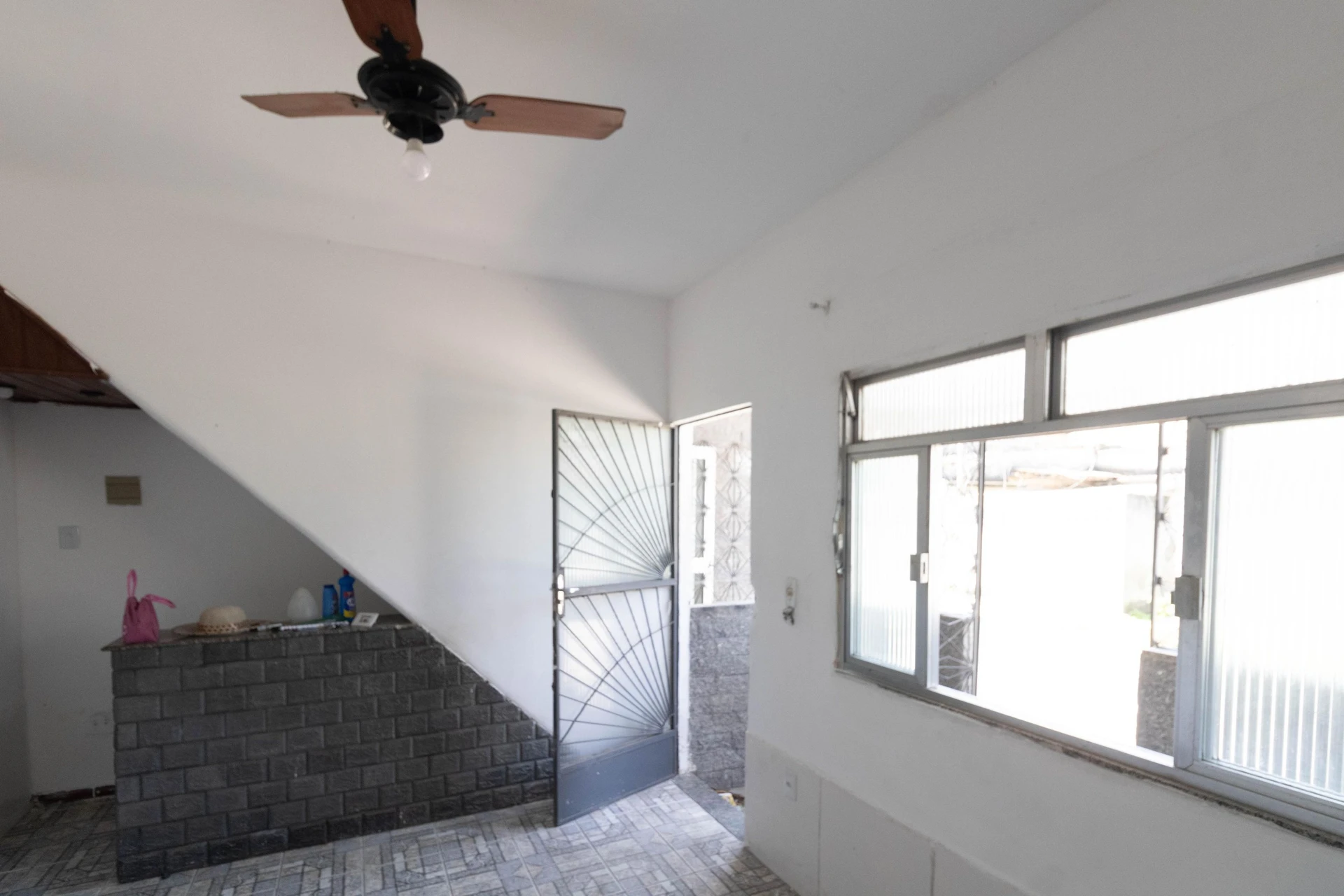 One-bedroom, 90 m² house in Rio de Janeiro — photo 13