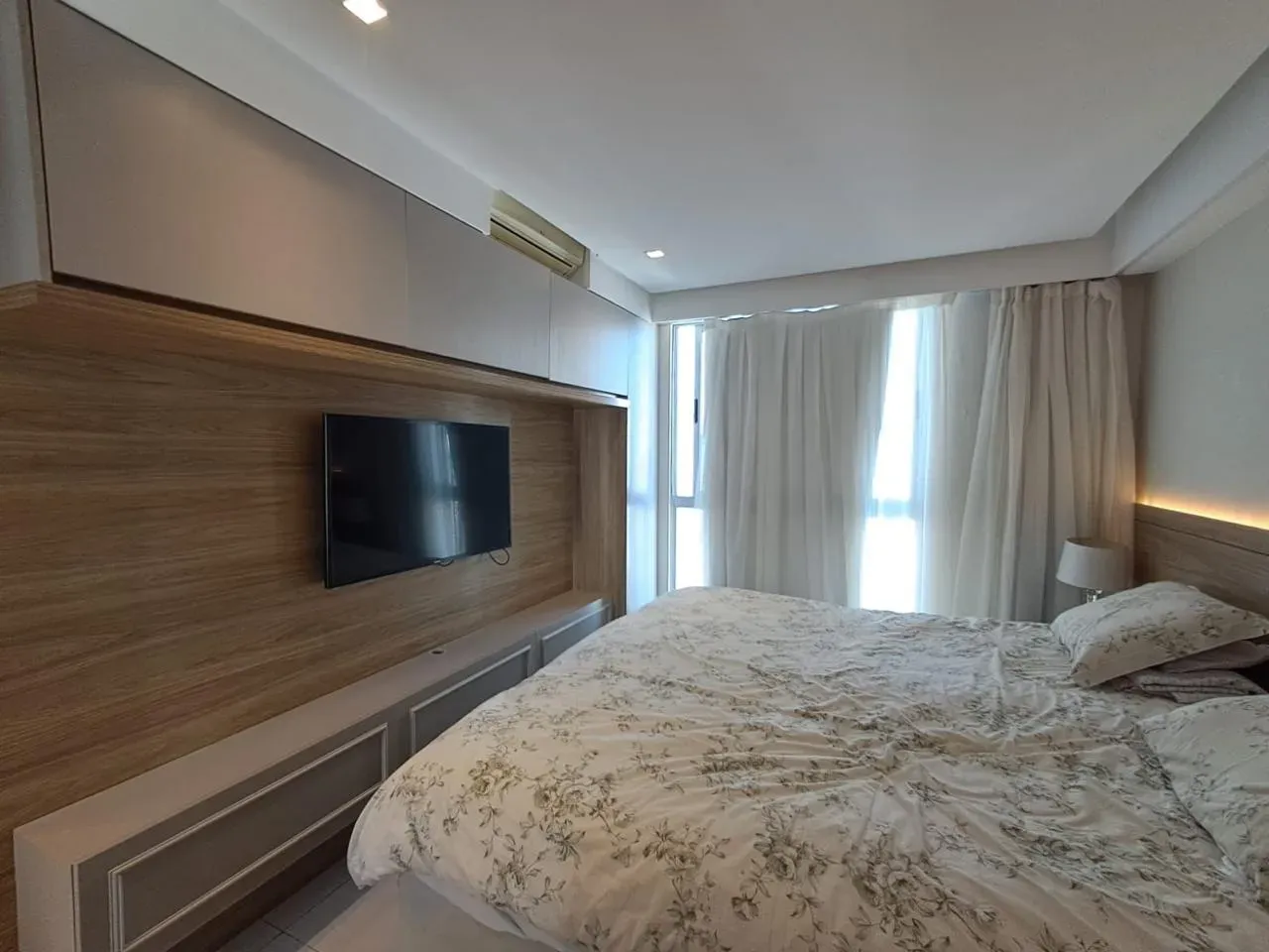 Furnished apartment, 136 m², with a jacuzzi — photo 5