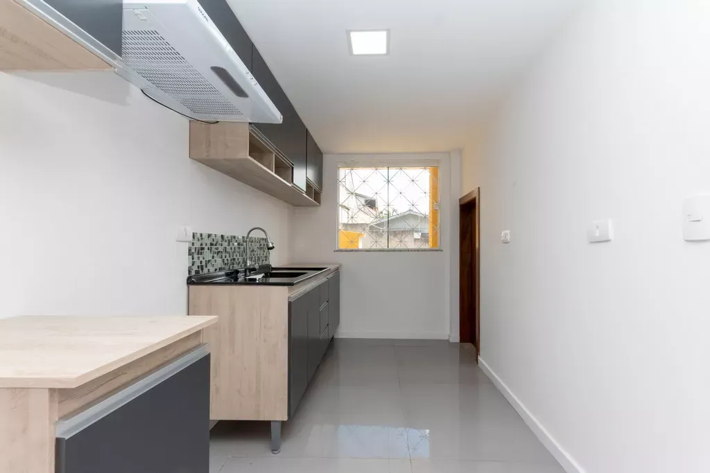 Будинок з 4 спальнями та 261 м² і балконом — photo 6