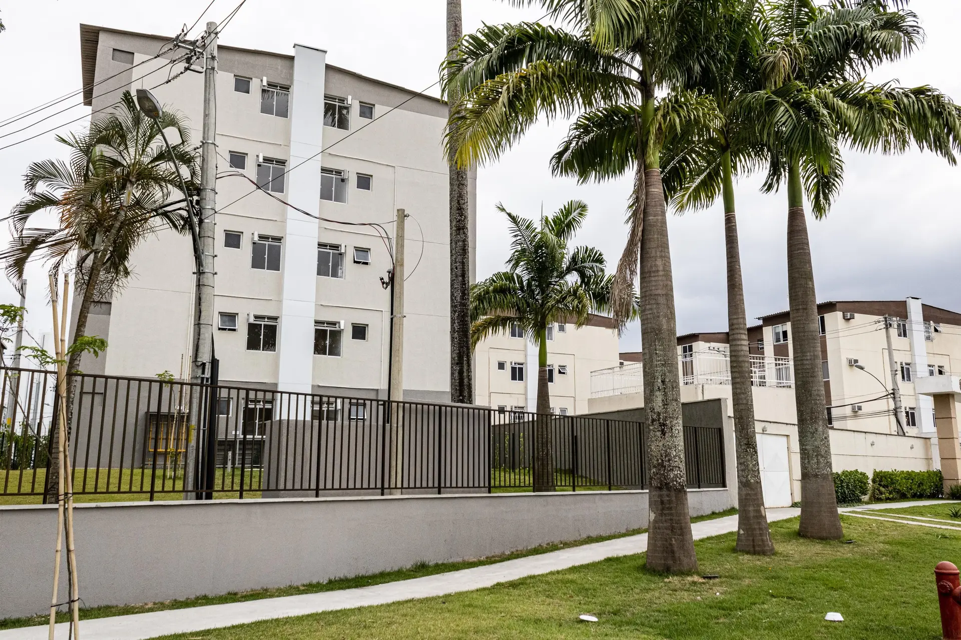 Apartamento de 2 quartos em condomínio com academia — photo 6