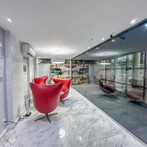 1-bedroom apartment with open-plan gas kitchen — photo 34