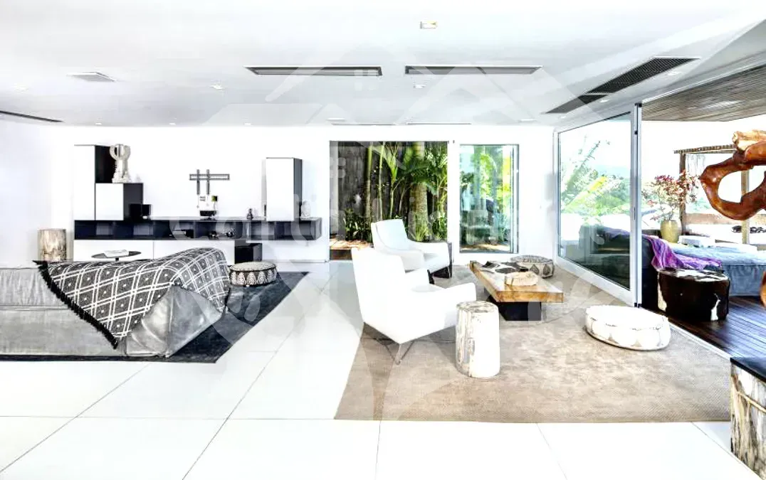 850 m² unfurnished house with 5 en-suite bedrooms — photo 11