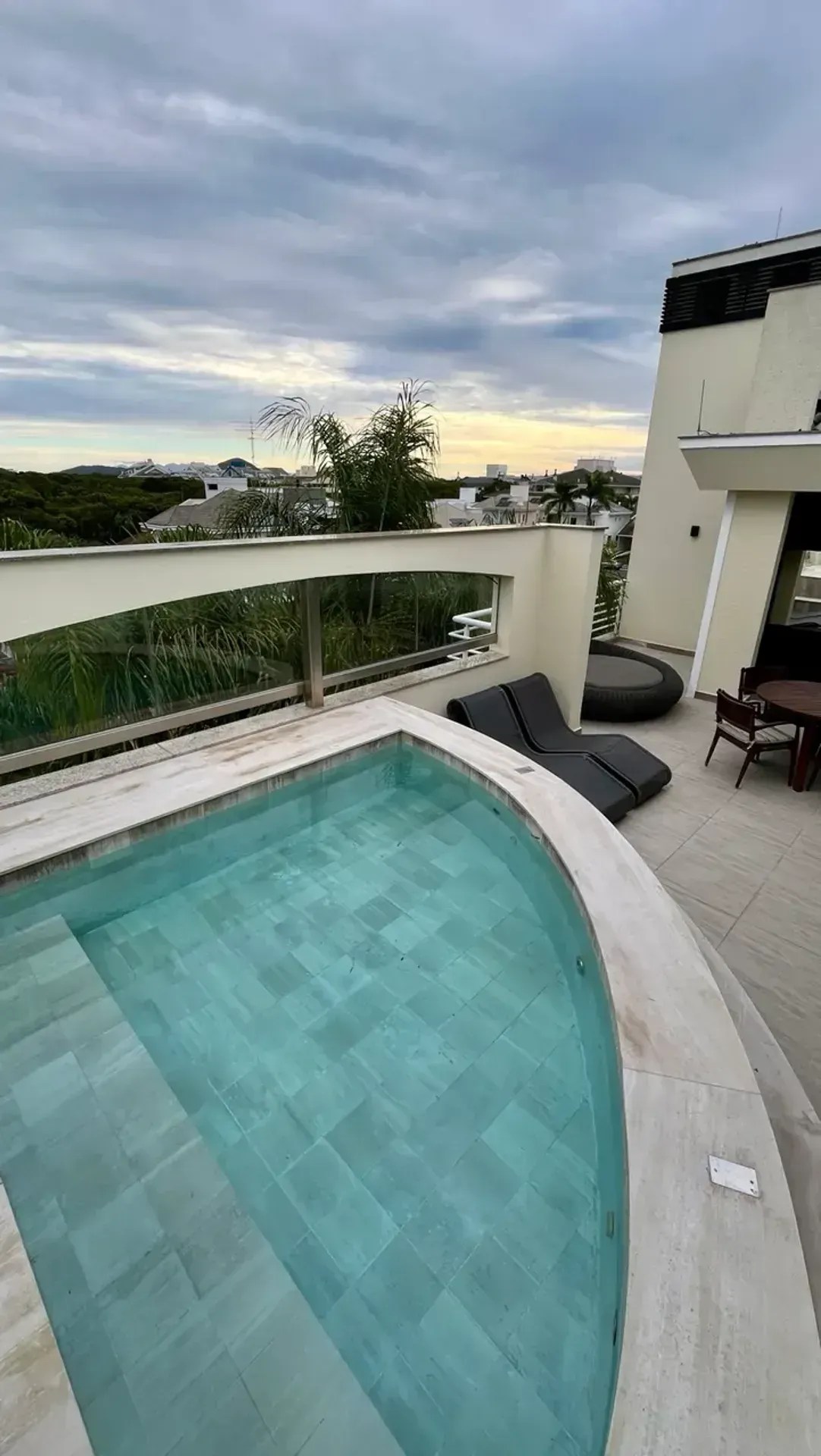 Penthouse amueblado con 2 suites y barbacoa privada — photo 11