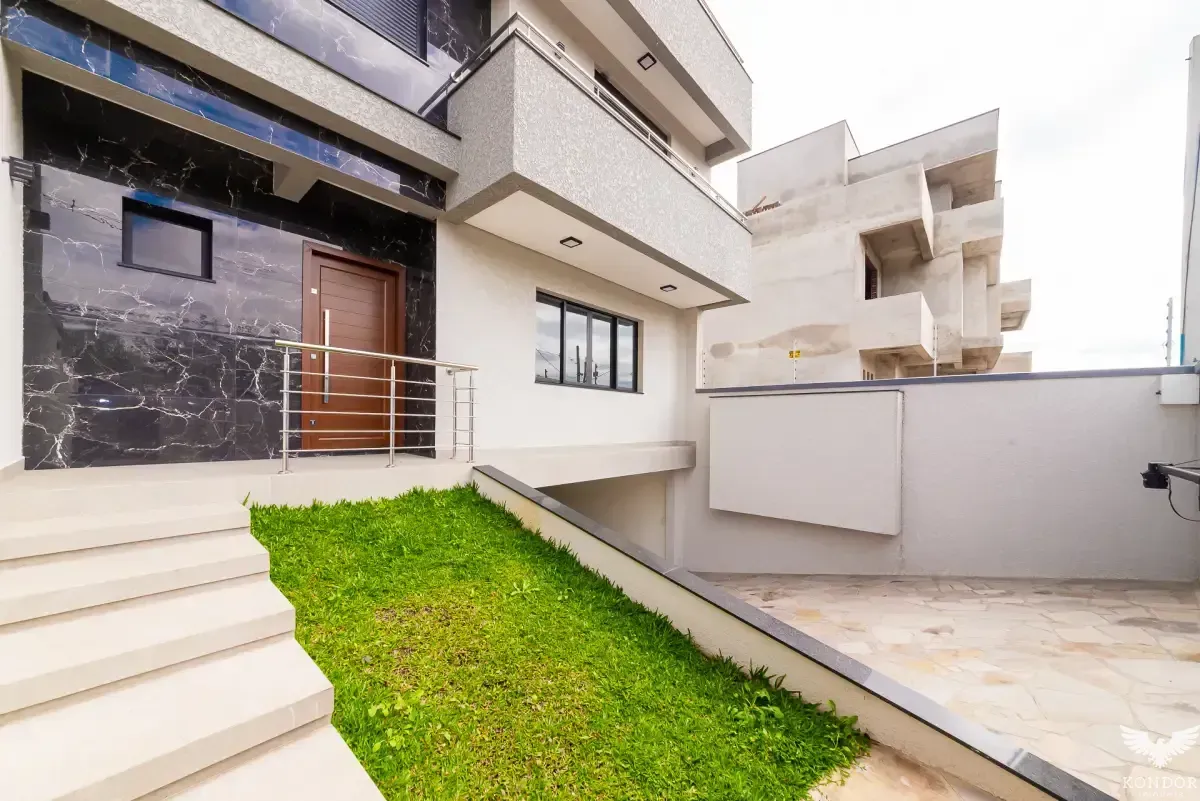 Two-story house with 230 m², 3 bedrooms and 4 baths — photo 13