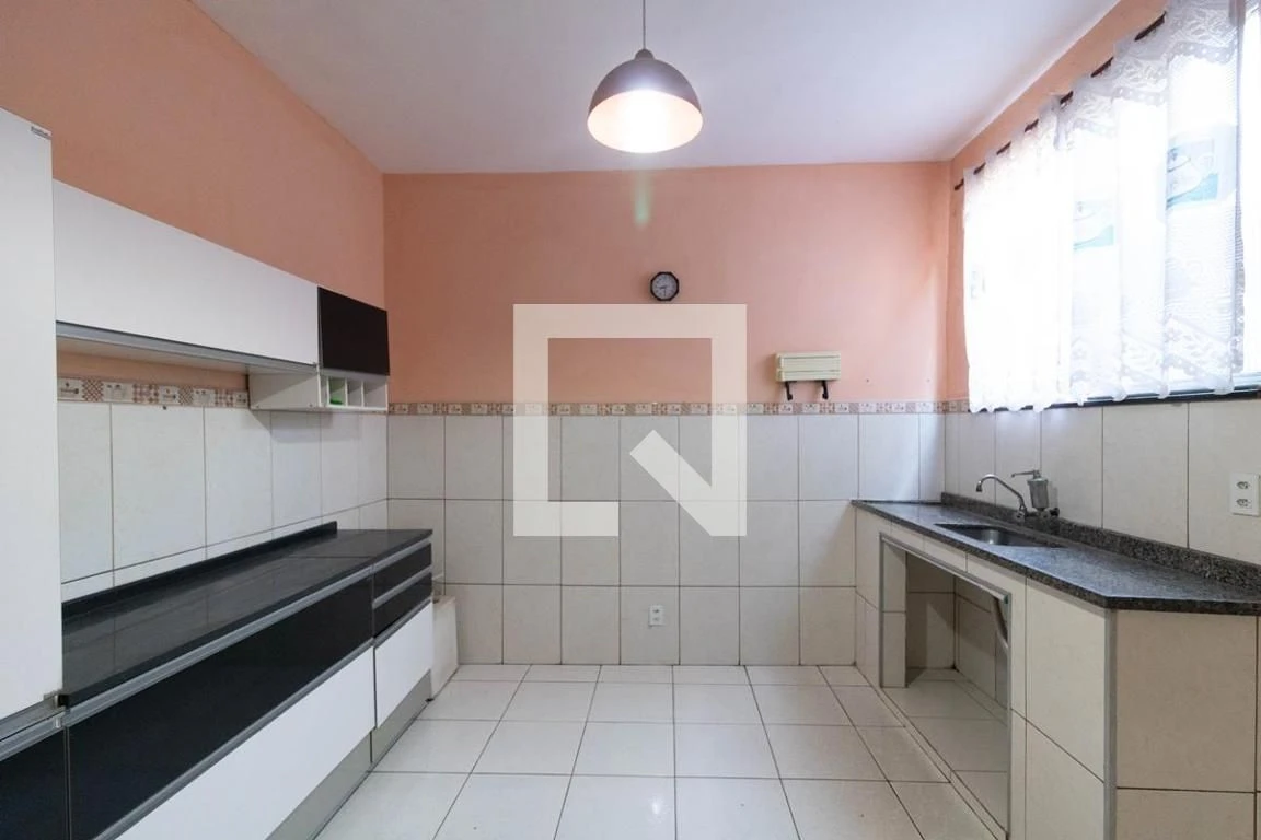 2-bedroom house, 1 with its own bathroom, 77 m² — photo 4