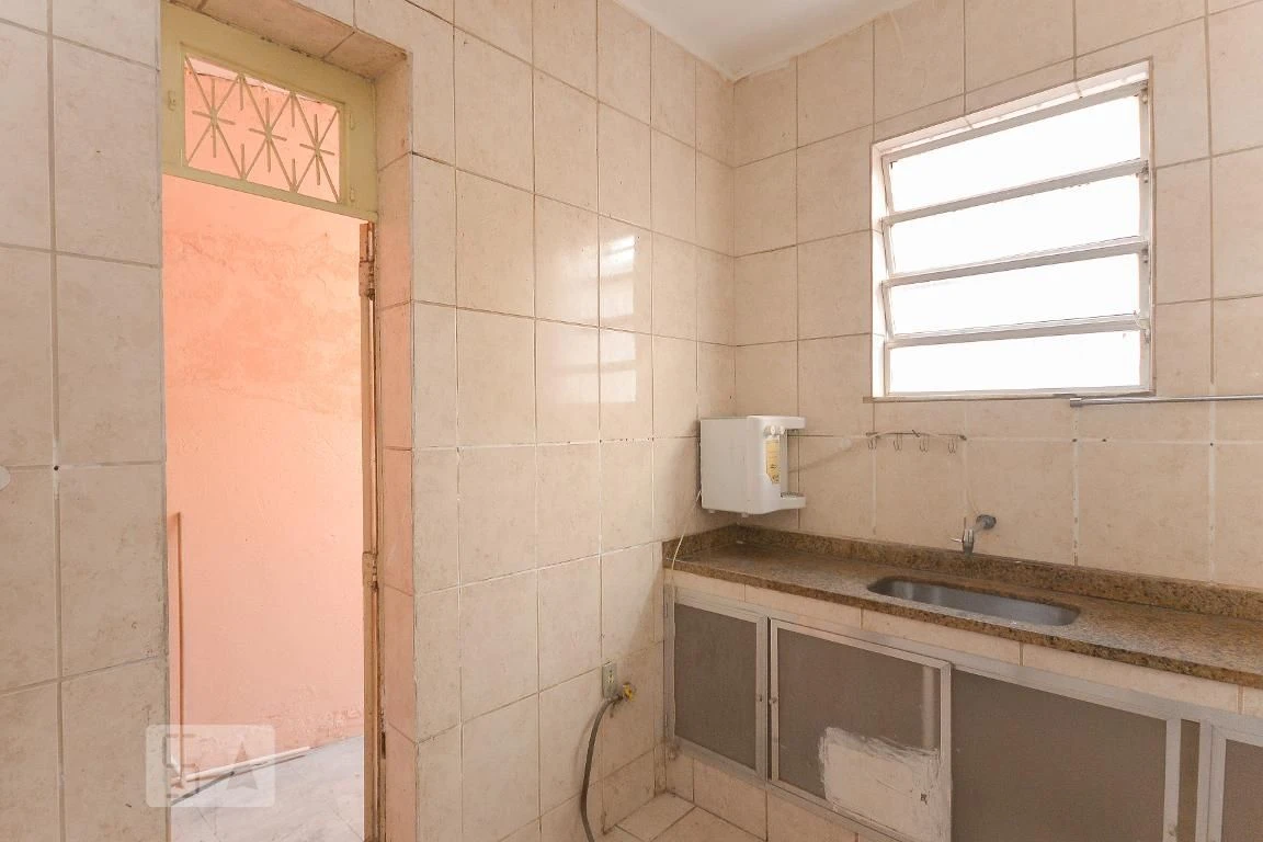 House for rent with 5 bedrooms and 2 bathrooms — photo 9