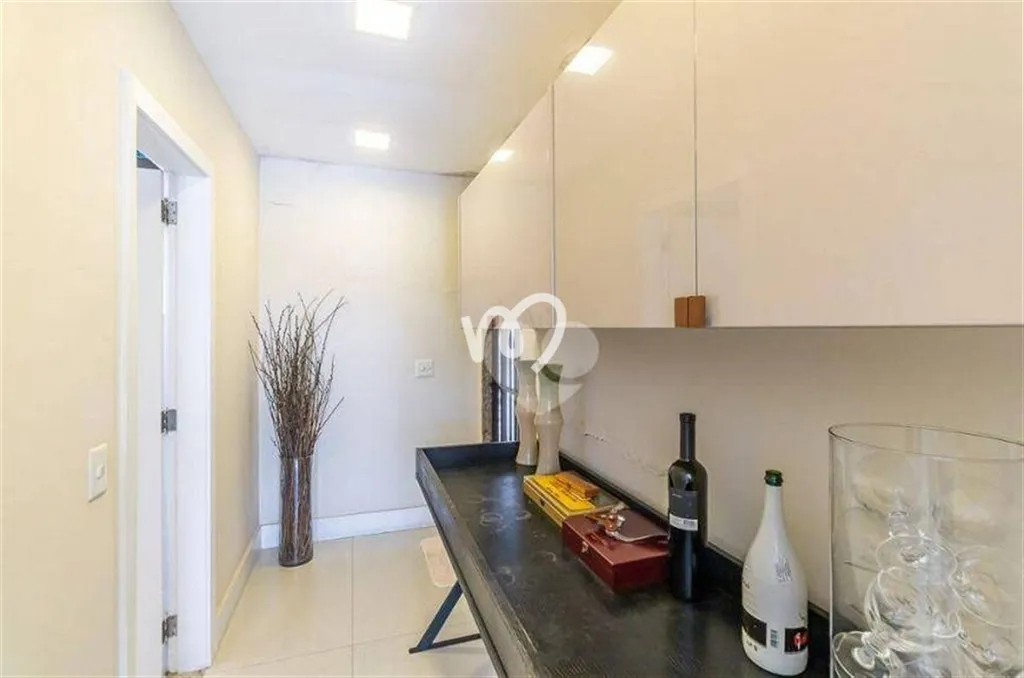 Cobertura duplex com 4 suítes e 574 m² — photo 21