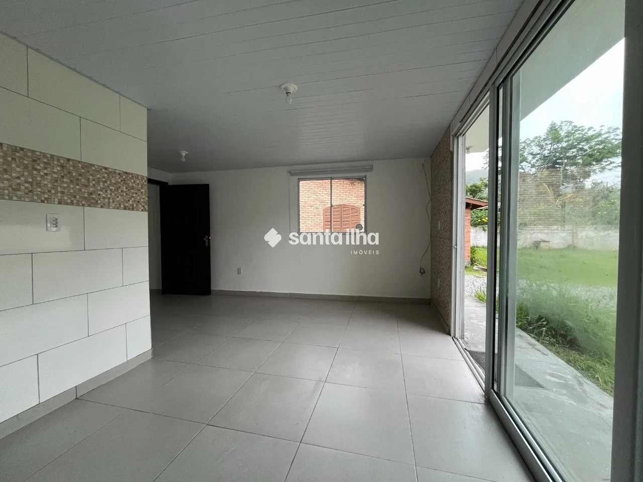 Unfurnished house with 3 bedrooms and 5 parking — photo 7