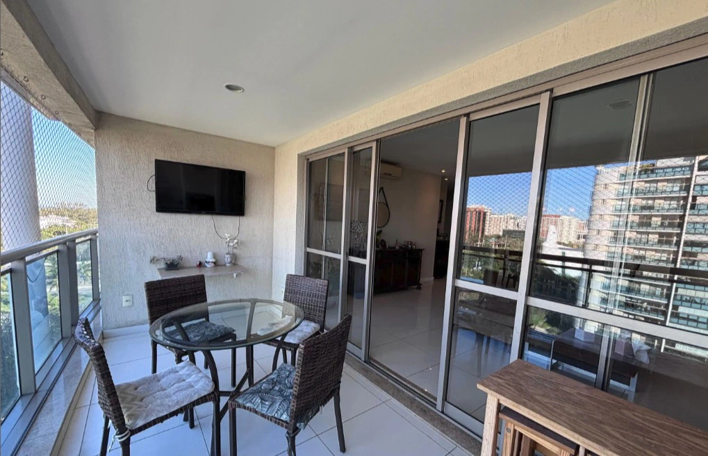 4-bedroom apartment with a private BBQ in Rio de Janeiro — photo 11