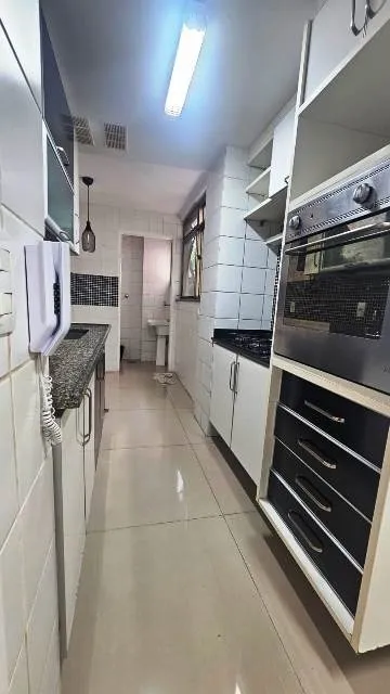 Unfurnished apartment with 3 bedrooms and 3 bathrooms — photo 10
