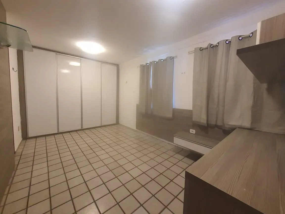 Квартира з 4 спальнями та 3 люкс-ванними, 160 м² — photo 18