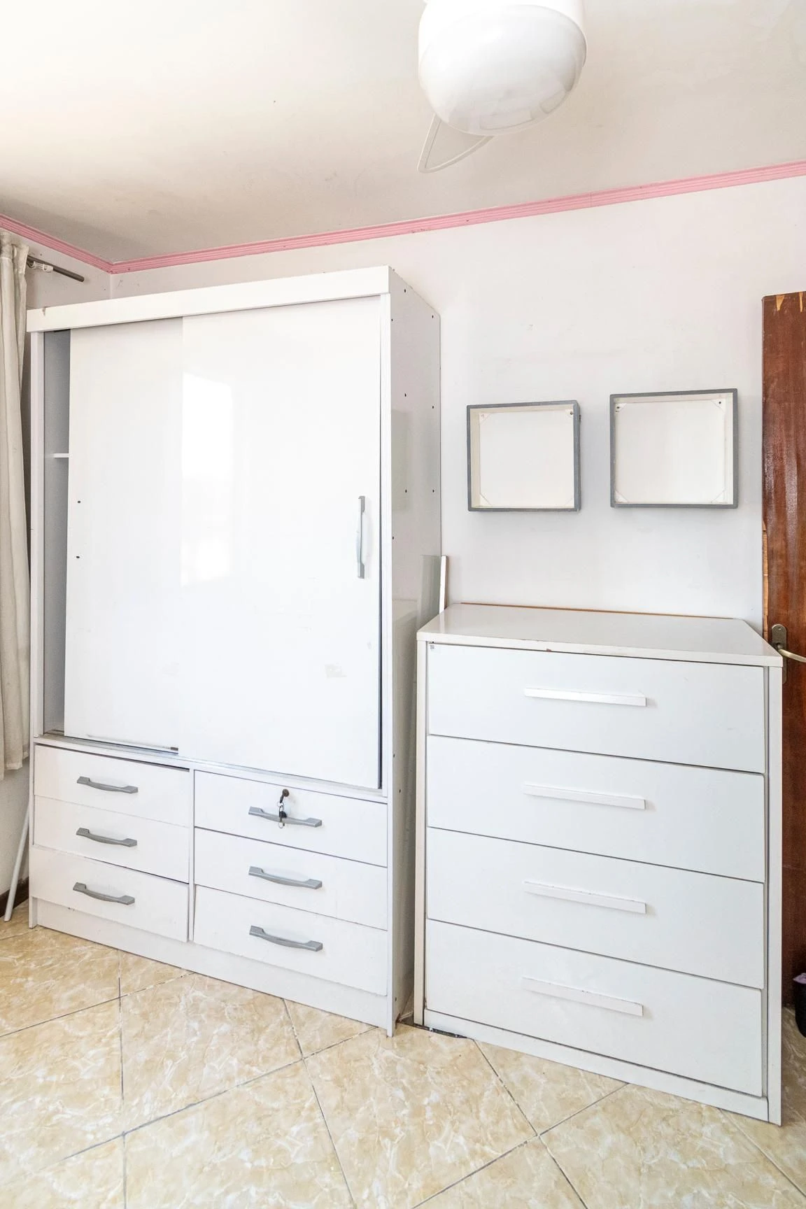 Washing machine in a 2-bedroom house, 46 m² — photo 44