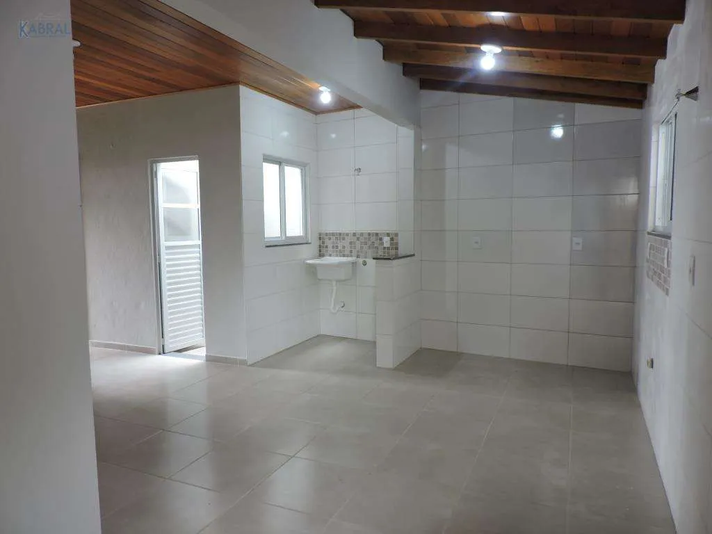 Casa de 2 quartos, sendo 1 suíte, 62 m², Trindade Sul