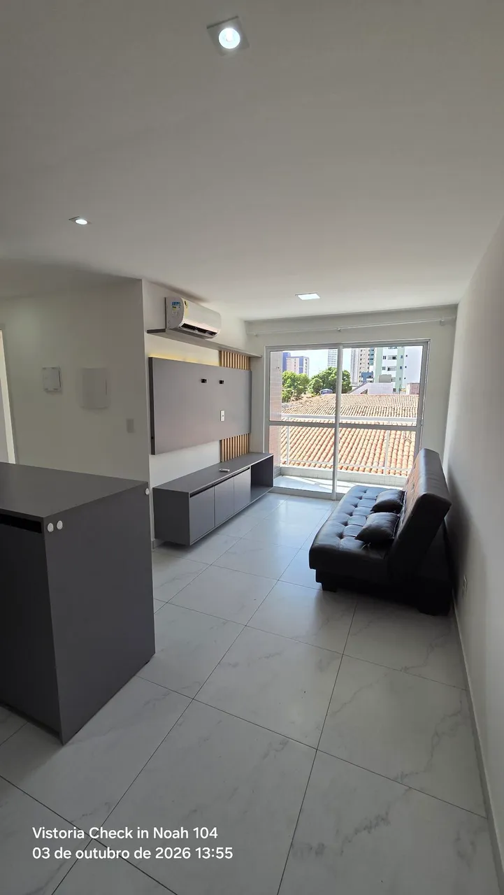 2-bedroom apartment in a building with a gym — photo 7