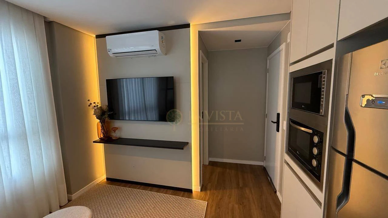 Furnished apartment with open-plan kitchen, 36 m² — photo 4