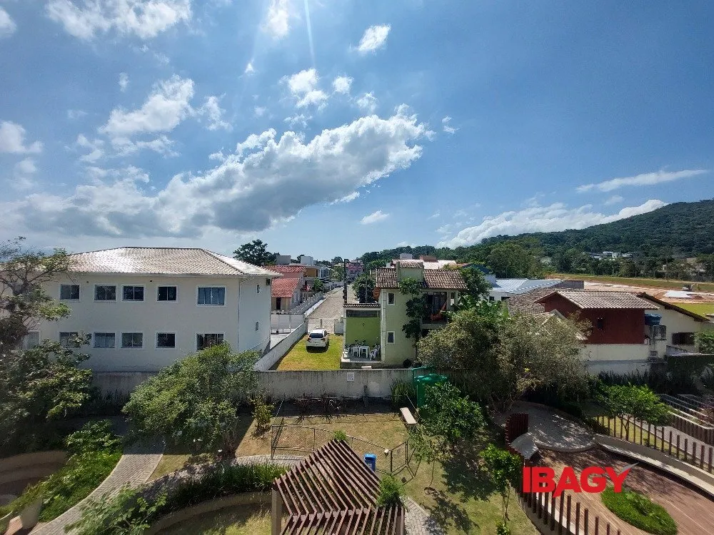 Furnished 110 m² apartment with 3 bedrooms and suite — photo 20